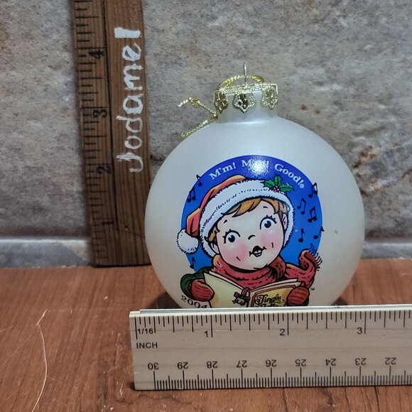 Campbells Soup Kids White Ball Ornament Collectors Edition 2004 - Picture 9 of 9